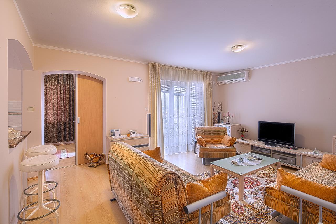 Apartmani Zeljko Vujovic Μπούντβα Εξωτερικό φωτογραφία